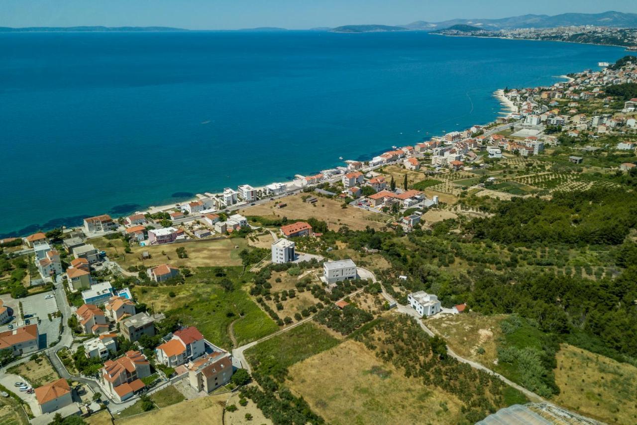 Villa D&D Podstrana Esterno foto